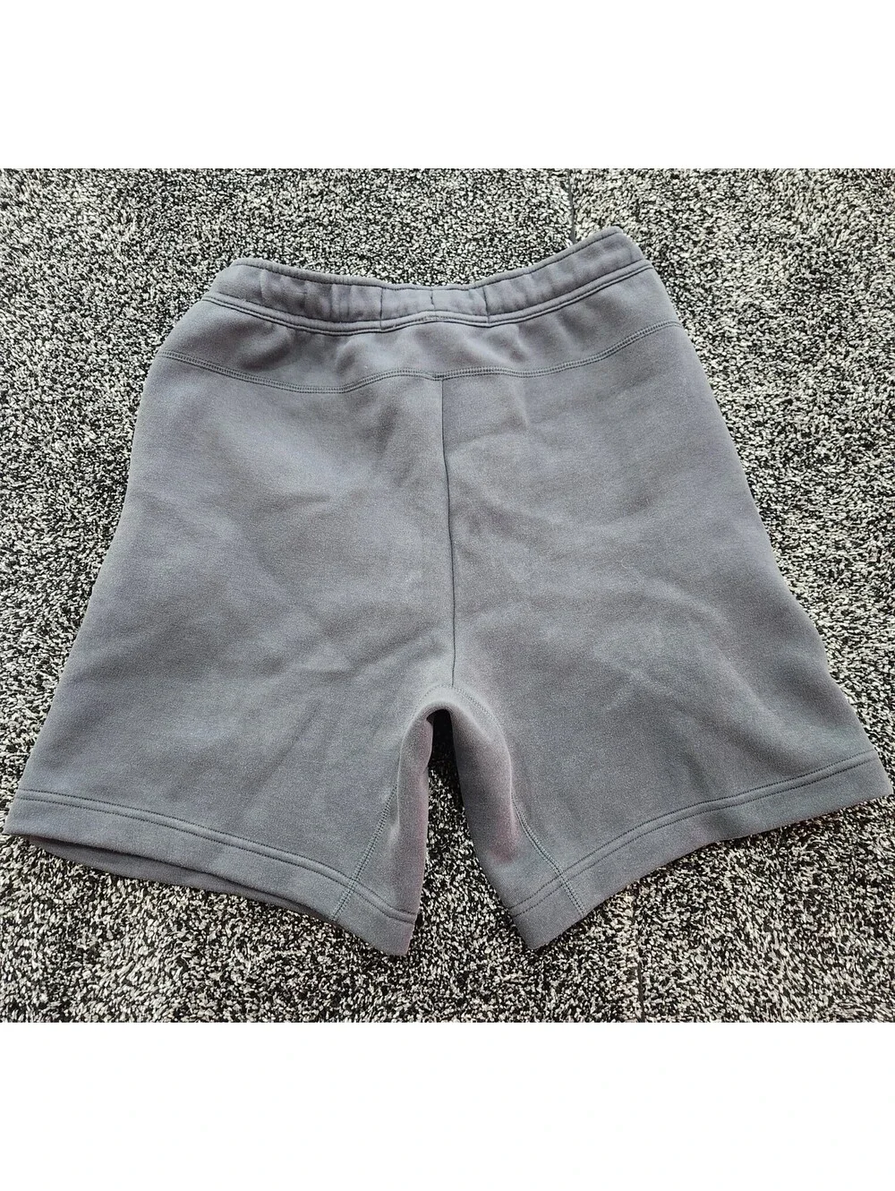 Nike Tech Fleece Shorts Mens Size Medium NBA San Antonio Spurs Gray Engineered